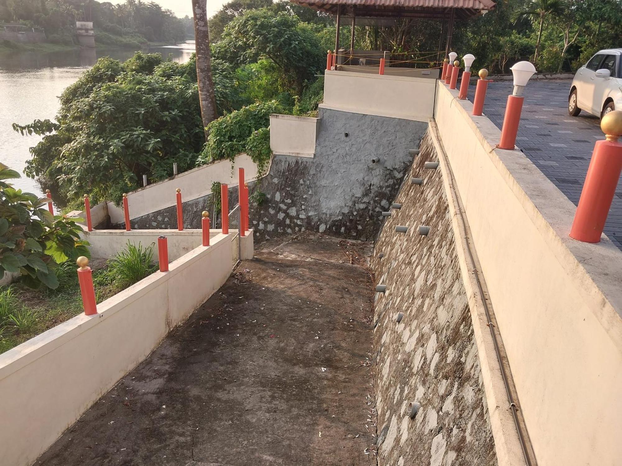 Stayberries River Rock Villa Athirapilly Kizhake Chālakudi Dış mekan fotoğraf
